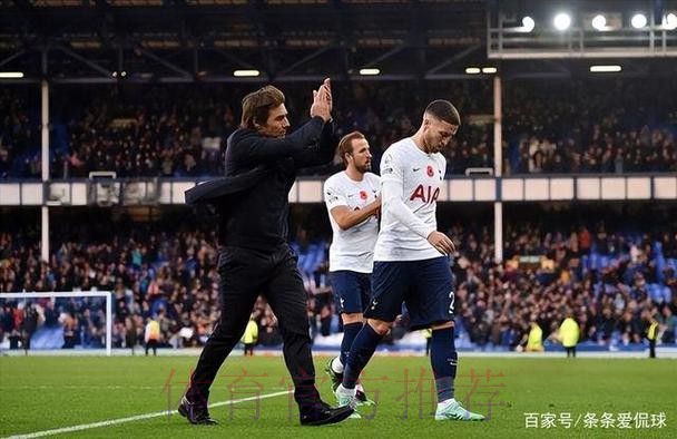 安帅考虑巴尔*首发右路位置 以提升进攻效率 安帅考虑巴尔*首发右路位置 以提升进攻效率